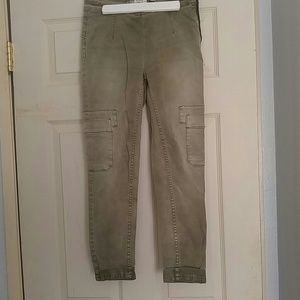 Free people cigarette leg green pants